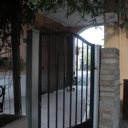 Apartment Corte Dei Pavoni 10 Minuti Da Stadio San Siro E Fiera Pet Friendly